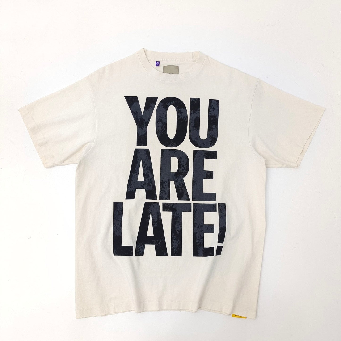 Villa Blvd Ǝntourage Galerie Ennuyeuse Tee