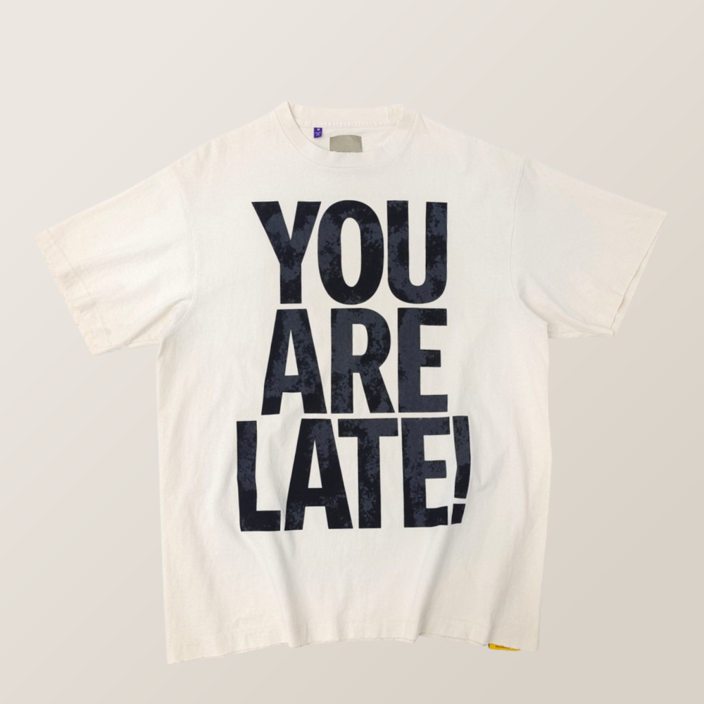 Villa Blvd Ǝntourage Galerie Ennuyeuse Tee