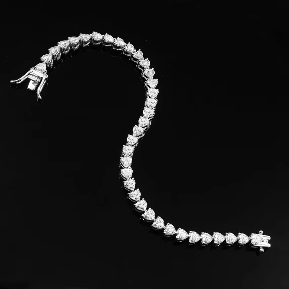 Villa Blvd Cut Hearts Moissanite Tennis Bracelet