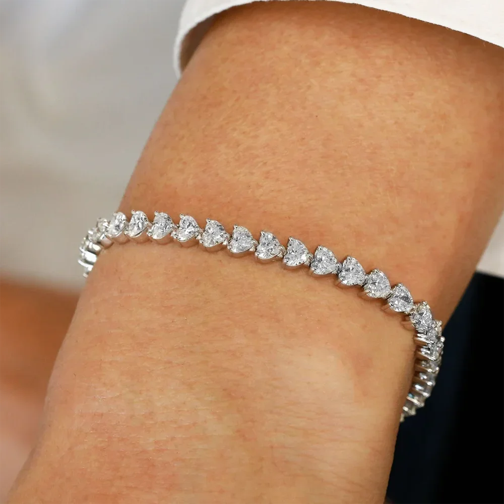 Villa Blvd Cut Hearts Moissanite Tennis Bracelet