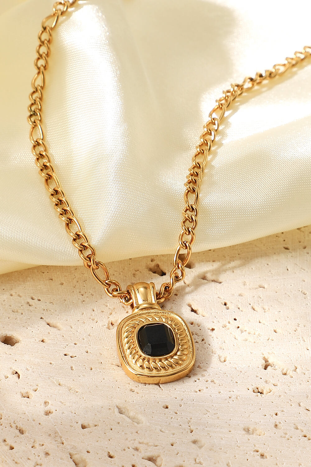 Villa Blvd 18K Gold Plated Jeweled Pendant Necklace ☛ Multiple Colors Available ☚