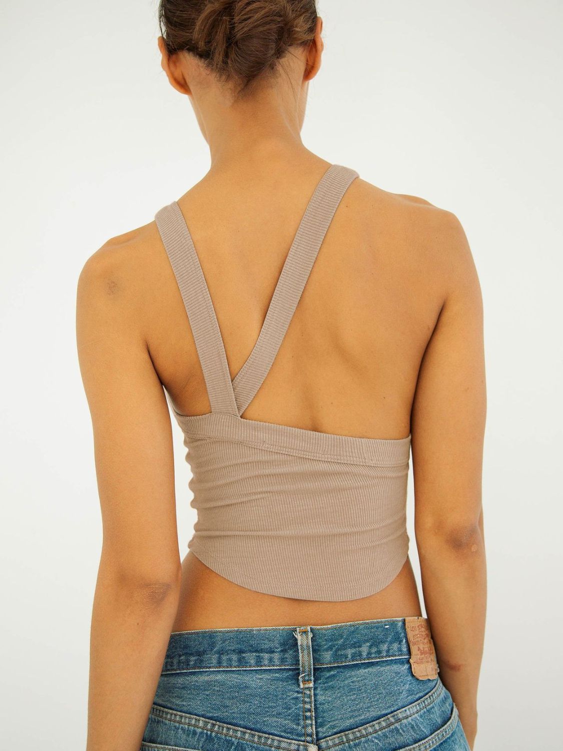Villa Blvd Halter Neck Ribbed Cropped Top