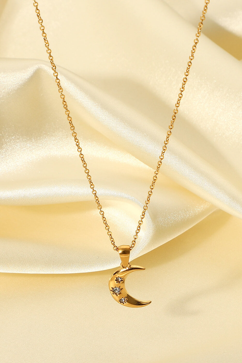 Villa Blvd 18K Gold Plated Moon Pendant Necklace
