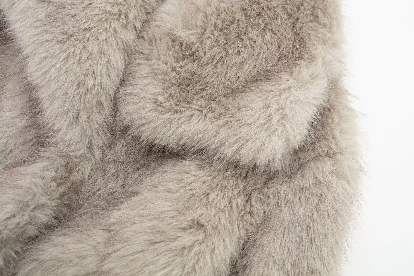 Villa Blvd Plush Faux Fur Vintage Coat