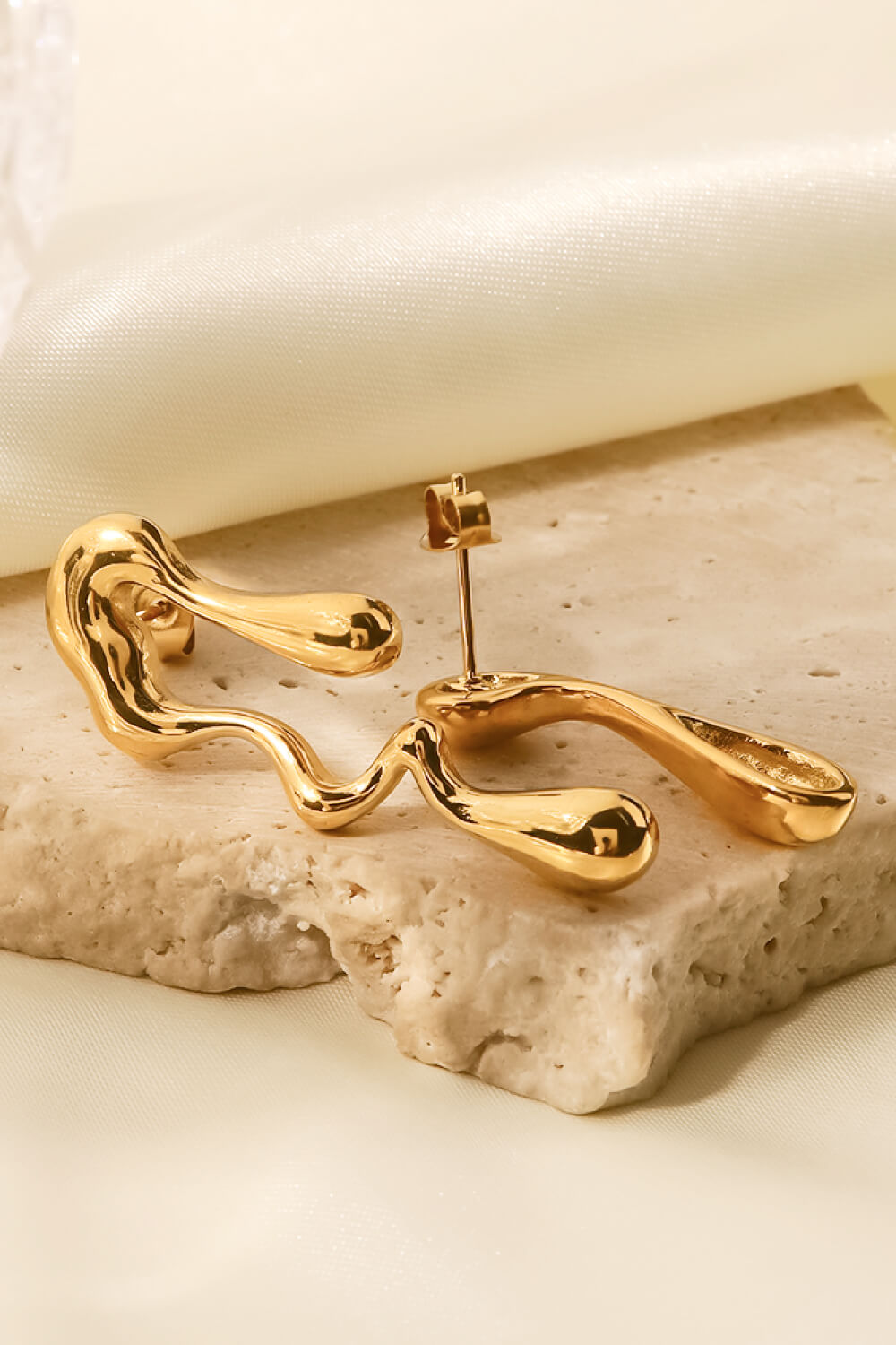 Villa Blvd 18K Gold Plated Geometric Earrings