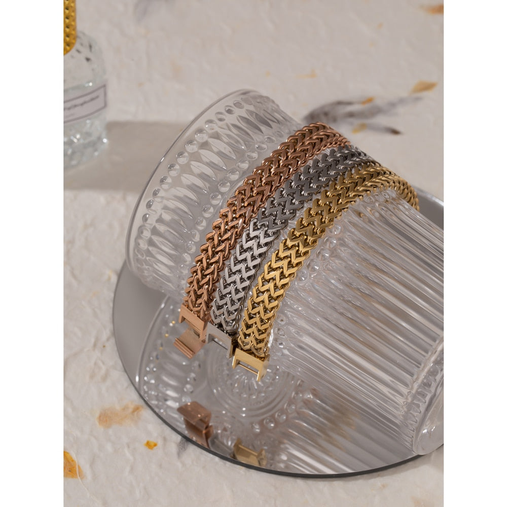 Villa Blvd Clôture Bracelet ☛ Multiple Colors Available ☚